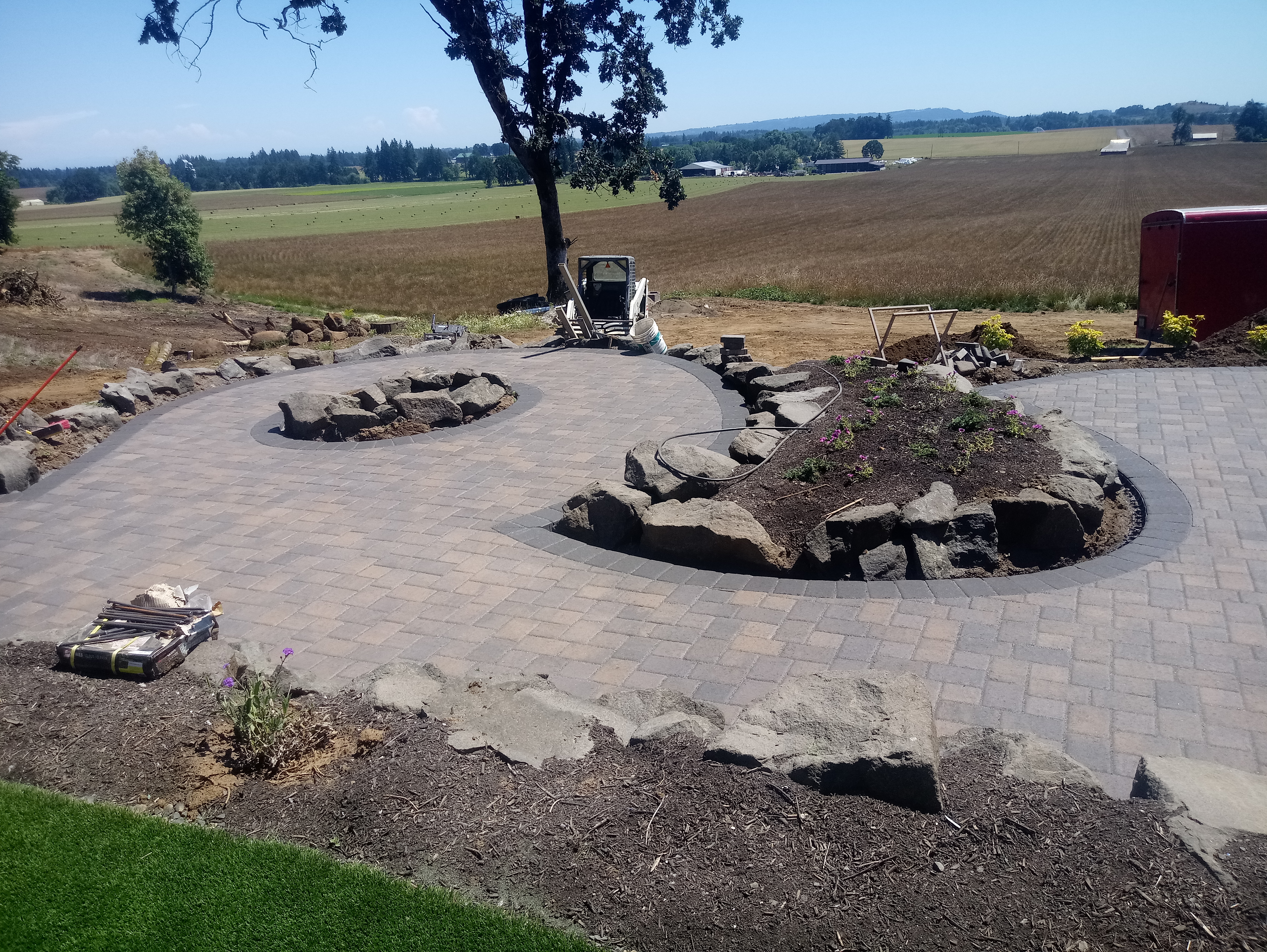 Red Clay Patio Paver - Mutual Materials